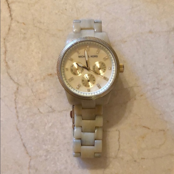 michael kors bone watch